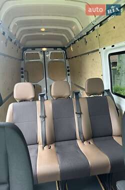 Грузопассажирский фургон Mercedes-Benz Sprinter 2019 в 