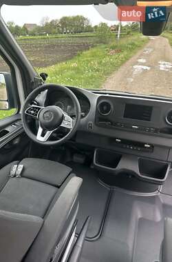 Грузопассажирский фургон Mercedes-Benz Sprinter 2019 в 
