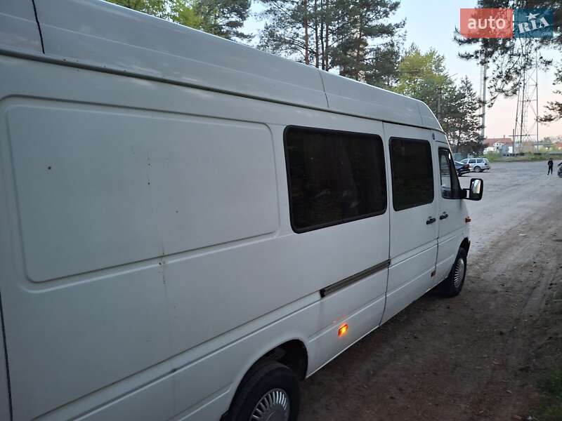 Микроавтобус Mercedes-Benz Sprinter 2006 в Львове