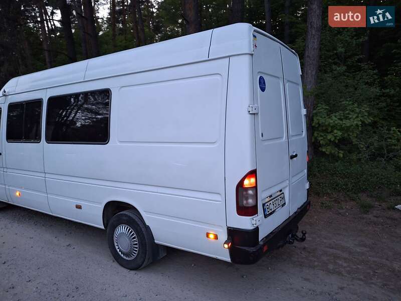 Микроавтобус Mercedes-Benz Sprinter 2006 в Львове