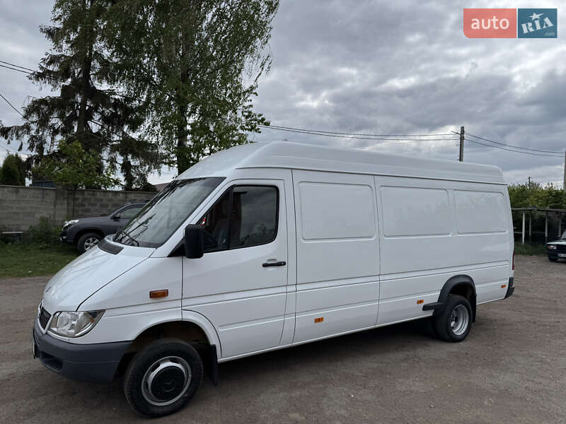 Грузовой фургон Mercedes-Benz Sprinter 2005 в Ровно