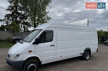 Грузовой фургон Mercedes-Benz Sprinter 2005 в 
