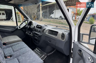 Грузовой фургон Mercedes-Benz Sprinter 2005 в 