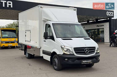 Грузовой фургон Mercedes-Benz Sprinter 2016 в 