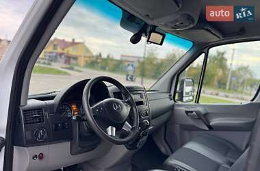 Грузовой фургон Mercedes-Benz Sprinter 2016 в 