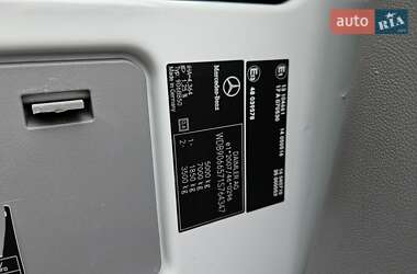 Туристичний / Міжміський автобус Mercedes-Benz Sprinter 2013 в 