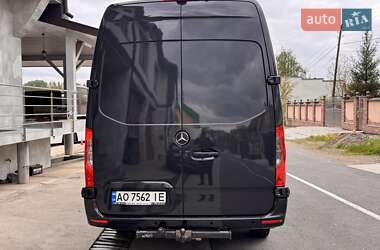 Грузовой фургон Mercedes-Benz Sprinter 2019 в 