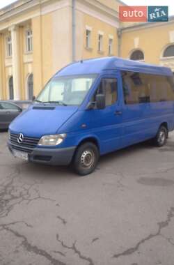 Мікроавтобус Mercedes-Benz Sprinter 2001 в Стрию