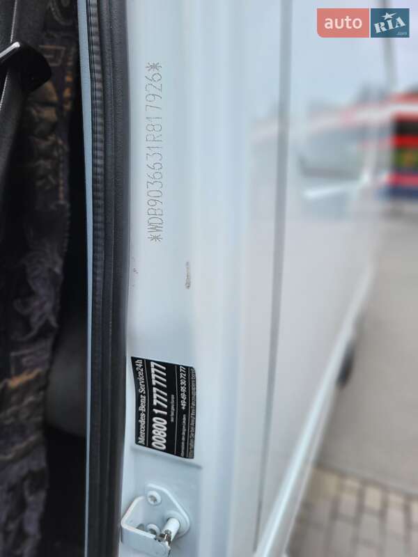 Вантажний фургон Mercedes-Benz Sprinter 2005 в Вінниці