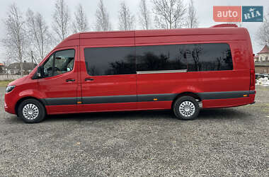 Вантажопасажирський фургон Mercedes-Benz Sprinter 2020 в 