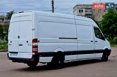 Вантажний фургон Mercedes-Benz Sprinter 2013 в 