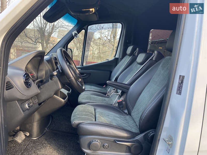 Микроавтобус Mercedes-Benz Sprinter 2019 в Киеве