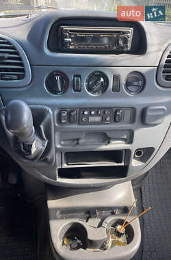 Микроавтобус Mercedes-Benz Sprinter 2002 в 