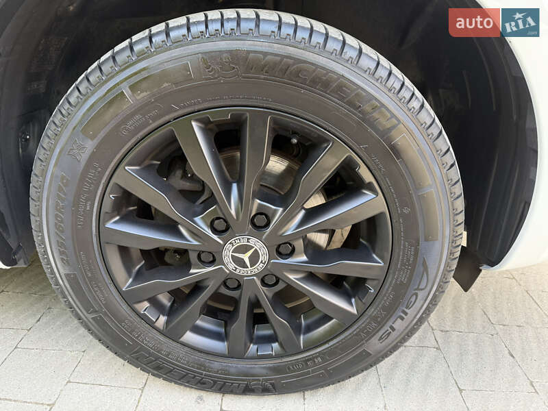 Вантажний фургон Mercedes-Benz Sprinter 2018 в Львові