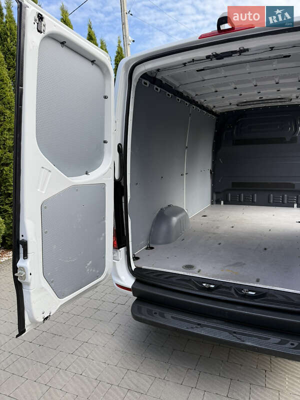 Вантажний фургон Mercedes-Benz Sprinter 2018 в Львові