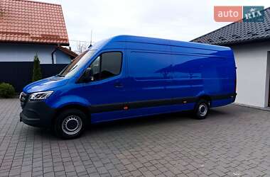 Грузовой фургон Mercedes-Benz Sprinter 2021 в Долине