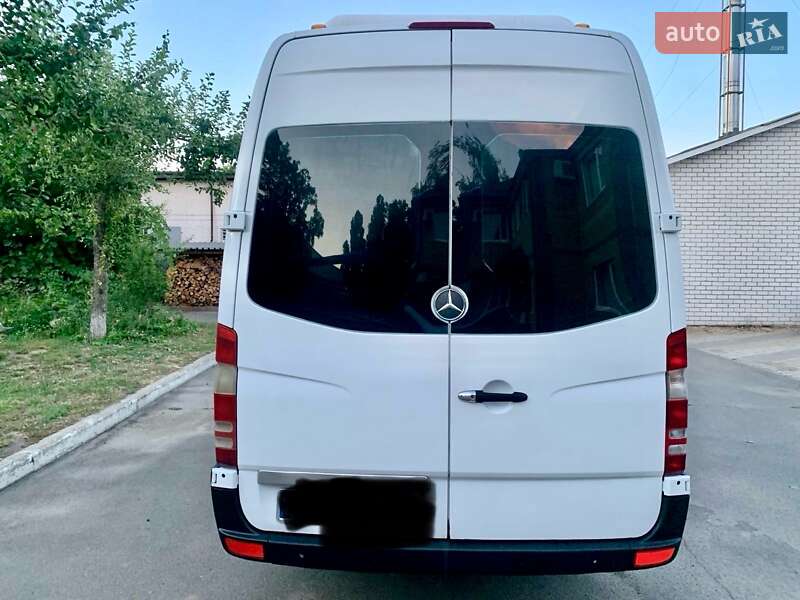 Микроавтобус Mercedes-Benz Sprinter 2006 в Черкассах