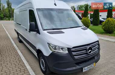 Грузовой фургон Mercedes-Benz Sprinter 2021 в 