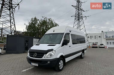 Вантажопасажирський фургон Mercedes-Benz Sprinter 2012 в Чернівцях