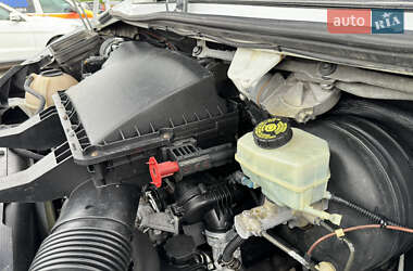 Грузопассажирский фургон Mercedes-Benz Sprinter 2012 в 