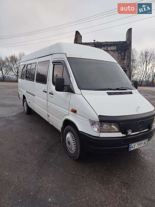 Міський автобус Mercedes-Benz Sprinter 1997 в Кам'янському