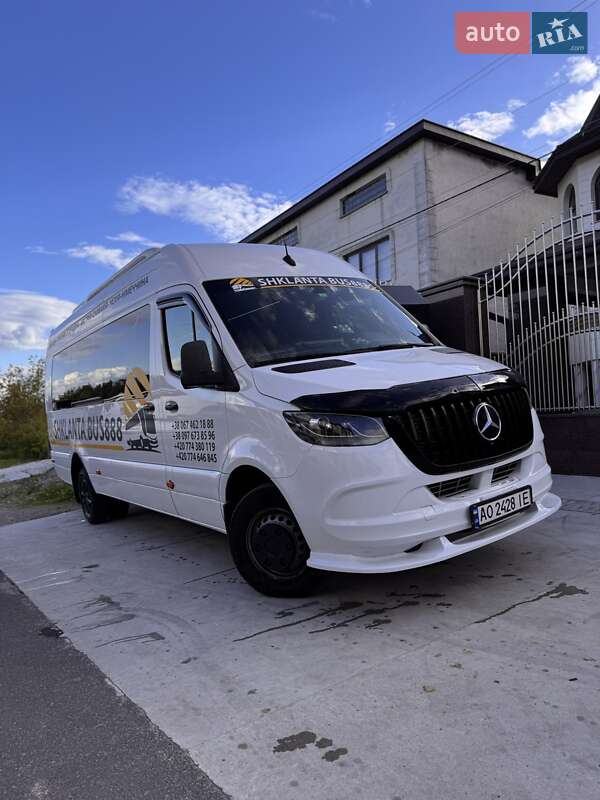 Туристичний / Міжміський автобус Mercedes-Benz Sprinter 2020 в 