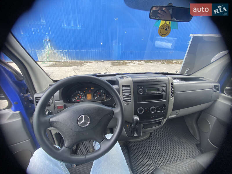 Грузовой фургон Mercedes-Benz Sprinter 2011 в Киеве