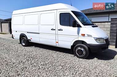 Грузовой фургон Mercedes-Benz Sprinter 2003 в 