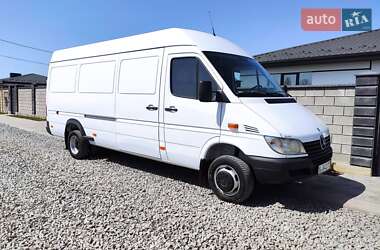 Грузовой фургон Mercedes-Benz Sprinter 2003 в 
