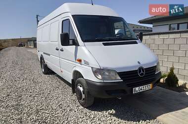 Грузовой фургон Mercedes-Benz Sprinter 2003 в 