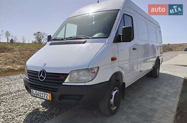 Вантажний фургон Mercedes-Benz Sprinter 2003 в Рівному