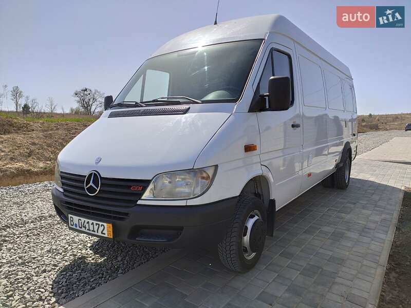 Mercedes-Benz Sprinter 2003