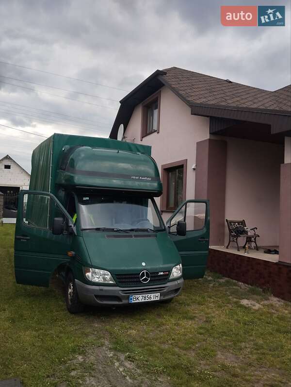 Mercedes-Benz Sprinter 2005