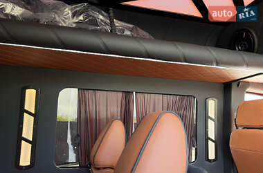 Микроавтобус Mercedes-Benz Sprinter 2021 в 