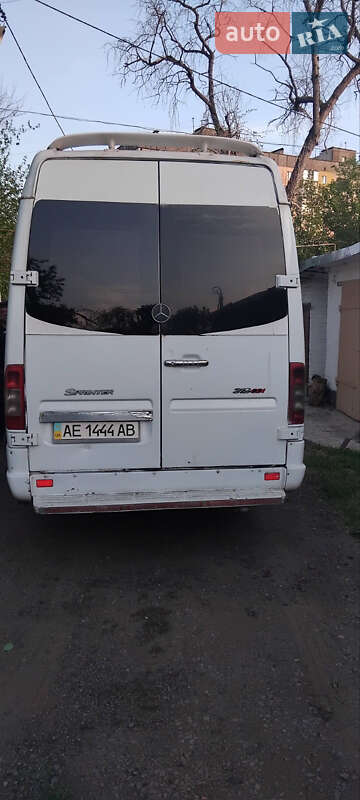 Mercedes-Benz Sprinter 2002