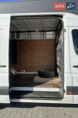 Вантажний фургон Mercedes-Benz Sprinter 2009 в 