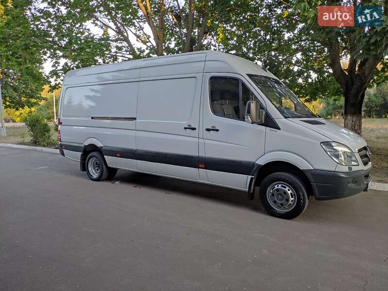 Грузовой фургон Mercedes-Benz Sprinter 2011 в Ровно