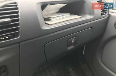 Грузовой фургон Mercedes-Benz Sprinter 2002 в 
