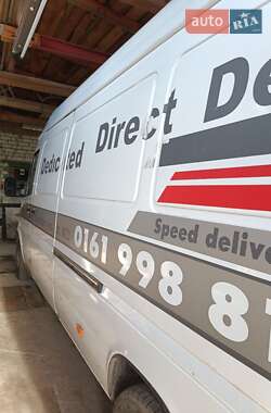 Грузовой фургон Mercedes-Benz Sprinter 2005 в 