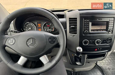 Грузовой фургон Mercedes-Benz Sprinter 2016 в 
