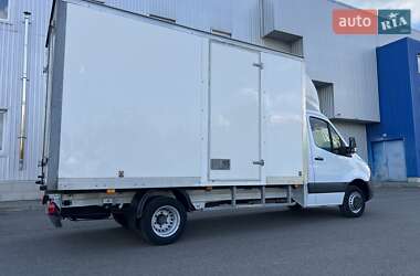 Вантажний фургон Mercedes-Benz Sprinter 2020 в 