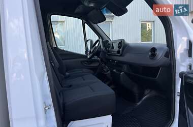 Вантажний фургон Mercedes-Benz Sprinter 2020 в 