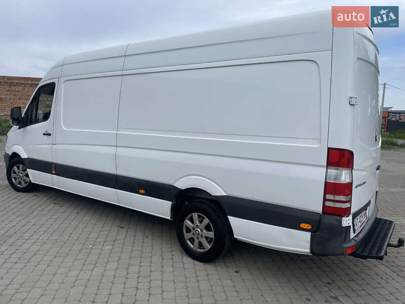 Грузовой фургон Mercedes-Benz Sprinter 2013 в Снятине
