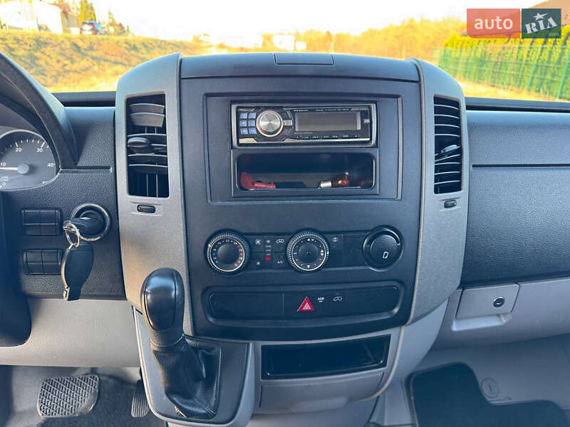 Борт Mercedes-Benz Sprinter 2011 в Стрые