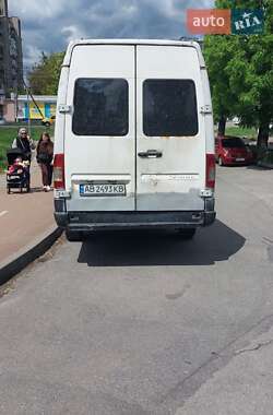 Вантажопасажирський фургон Mercedes-Benz Sprinter 2004 в 