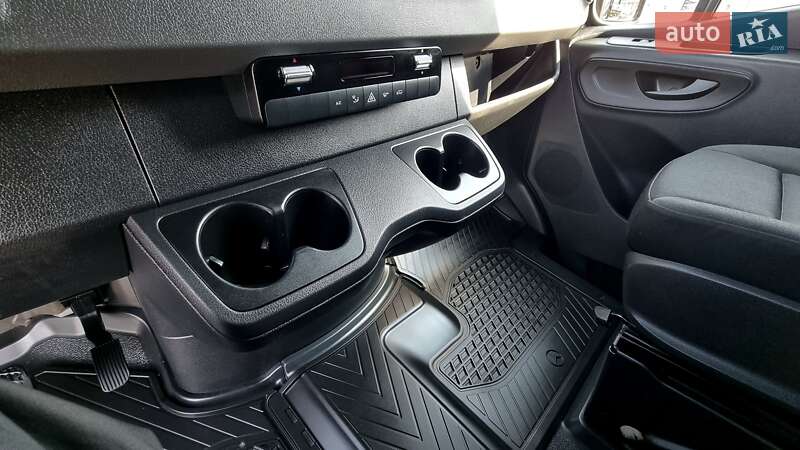 Грузовой фургон Mercedes-Benz Sprinter 2020 в Черновцах