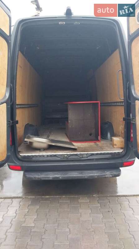 Грузовой фургон Mercedes-Benz Sprinter 2008 в Черновцах