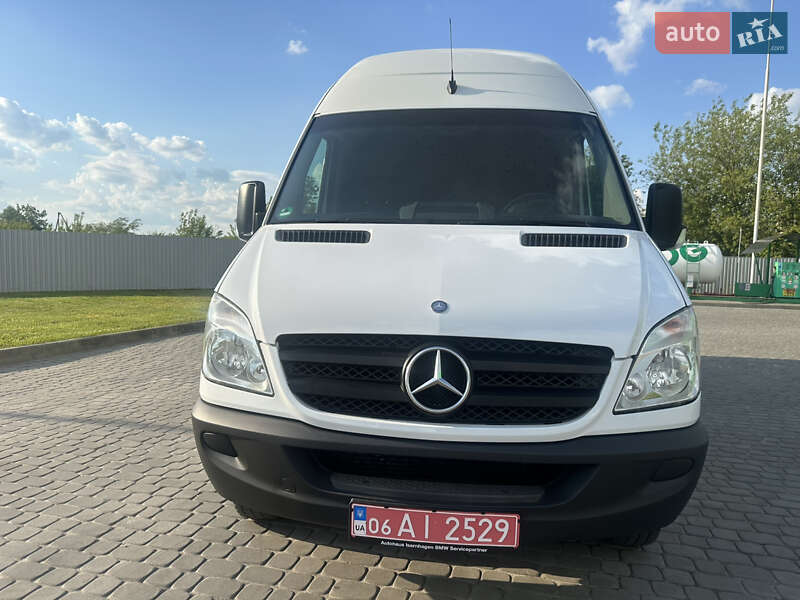 Грузовой фургон Mercedes-Benz Sprinter 2010 в Бердичеве фото 4 Грузовой фургон Mercedes-Benz Sprinter 2010 в Бердичеве
