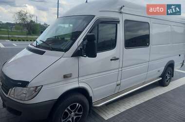 Грузопассажирский фургон Mercedes-Benz Sprinter 2006 в 