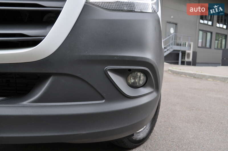 Грузовой фургон Mercedes-Benz Sprinter 2018 в Киеве
